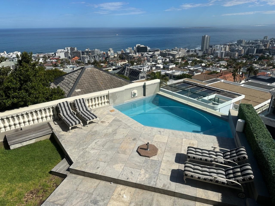 To Let 4 Bedroom Property for Rent in Fresnaye Western Cape